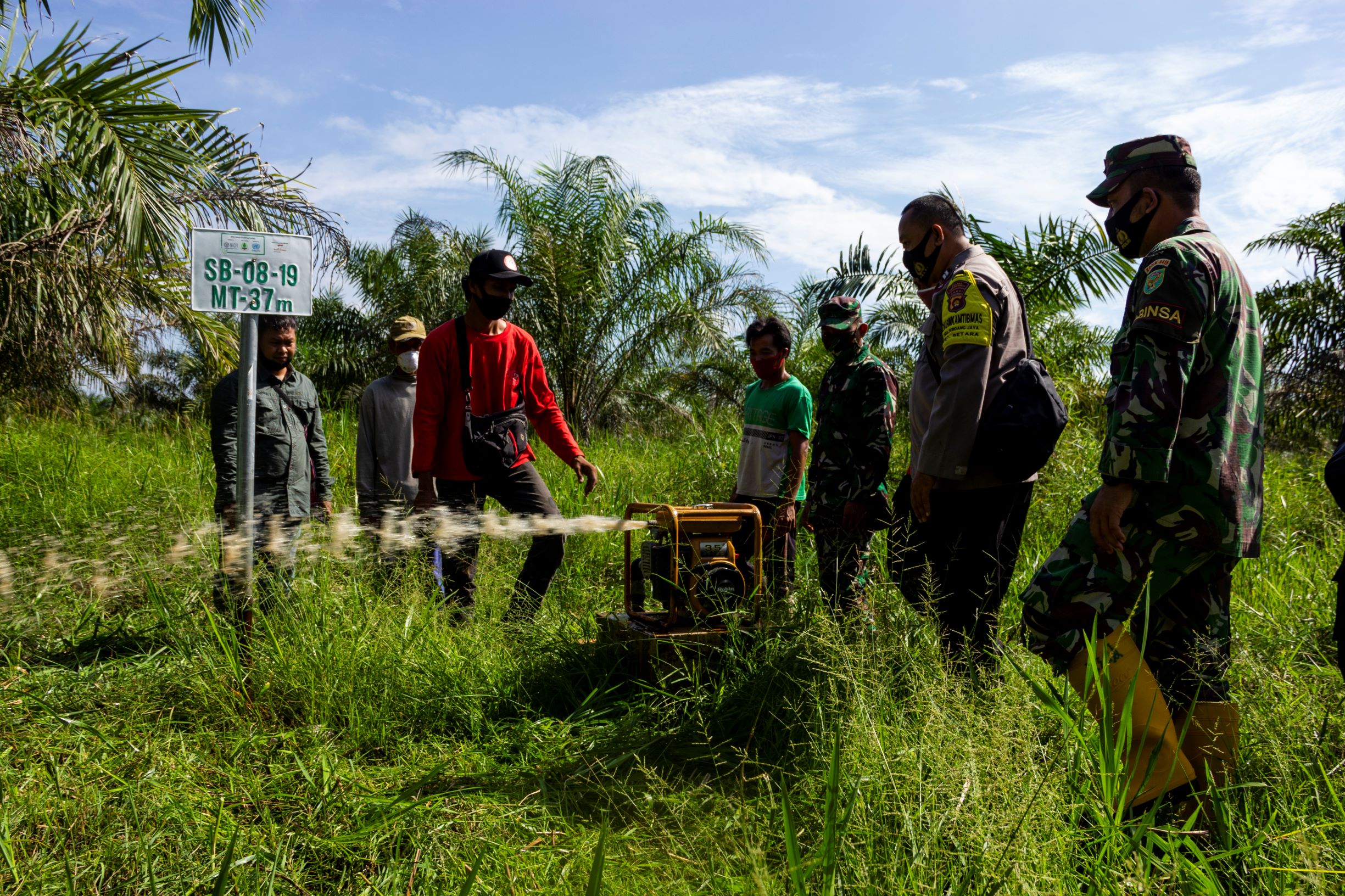 Pembangunan Sumur Bor di Desa Sungai Terap, Provinsi Jambi